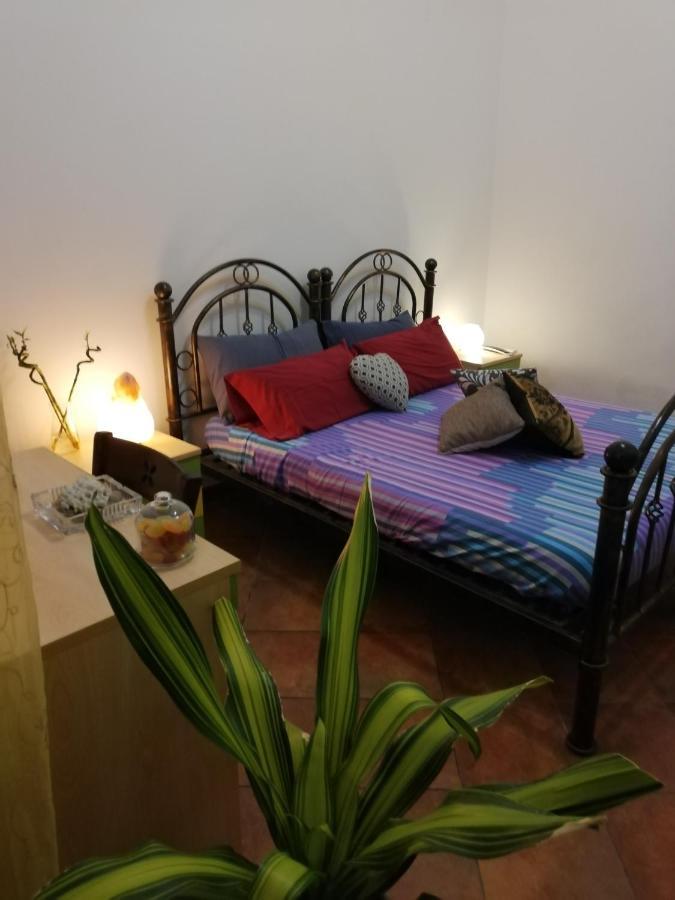 Guglielmo Room'S B&B Katania Zewnętrze zdjęcie