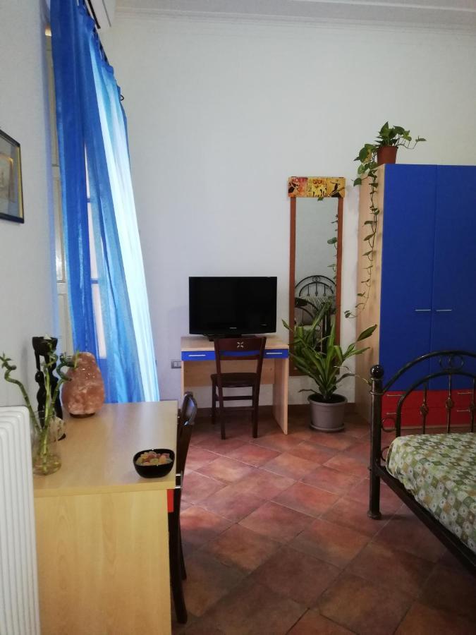 Guglielmo Room'S B&B Katania Zewnętrze zdjęcie